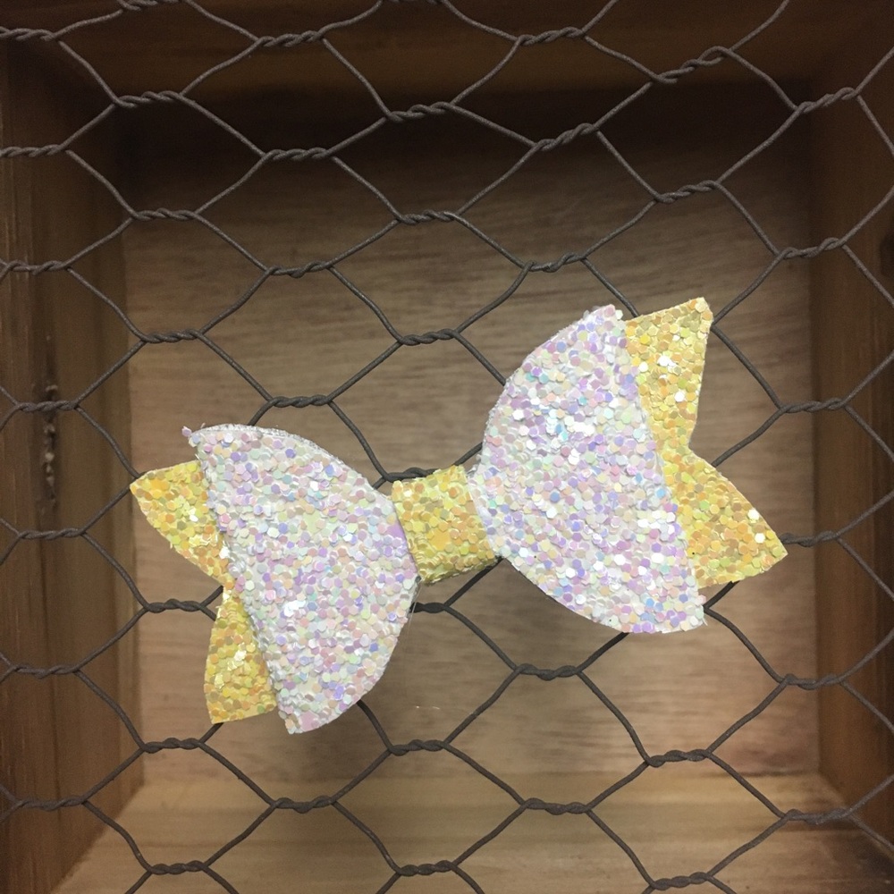 Hair bows